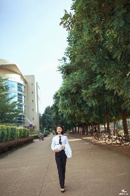 男生困困进女生困困洞视频